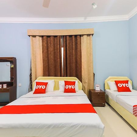 Super Oyo 110 Ras Al Hadd Guest House Bagian luar foto