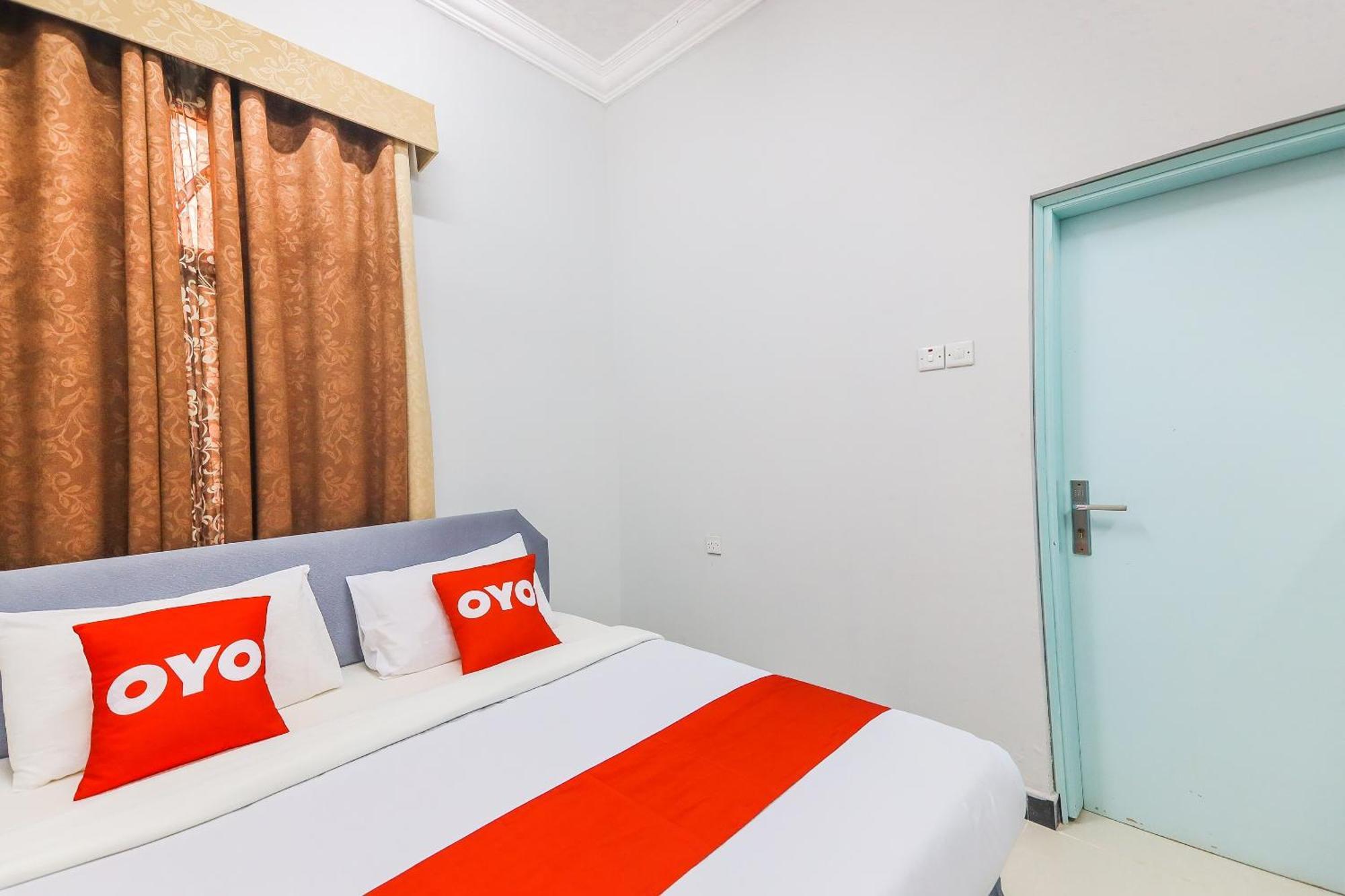 Super Oyo 110 Ras Al Hadd Guest House Bagian luar foto