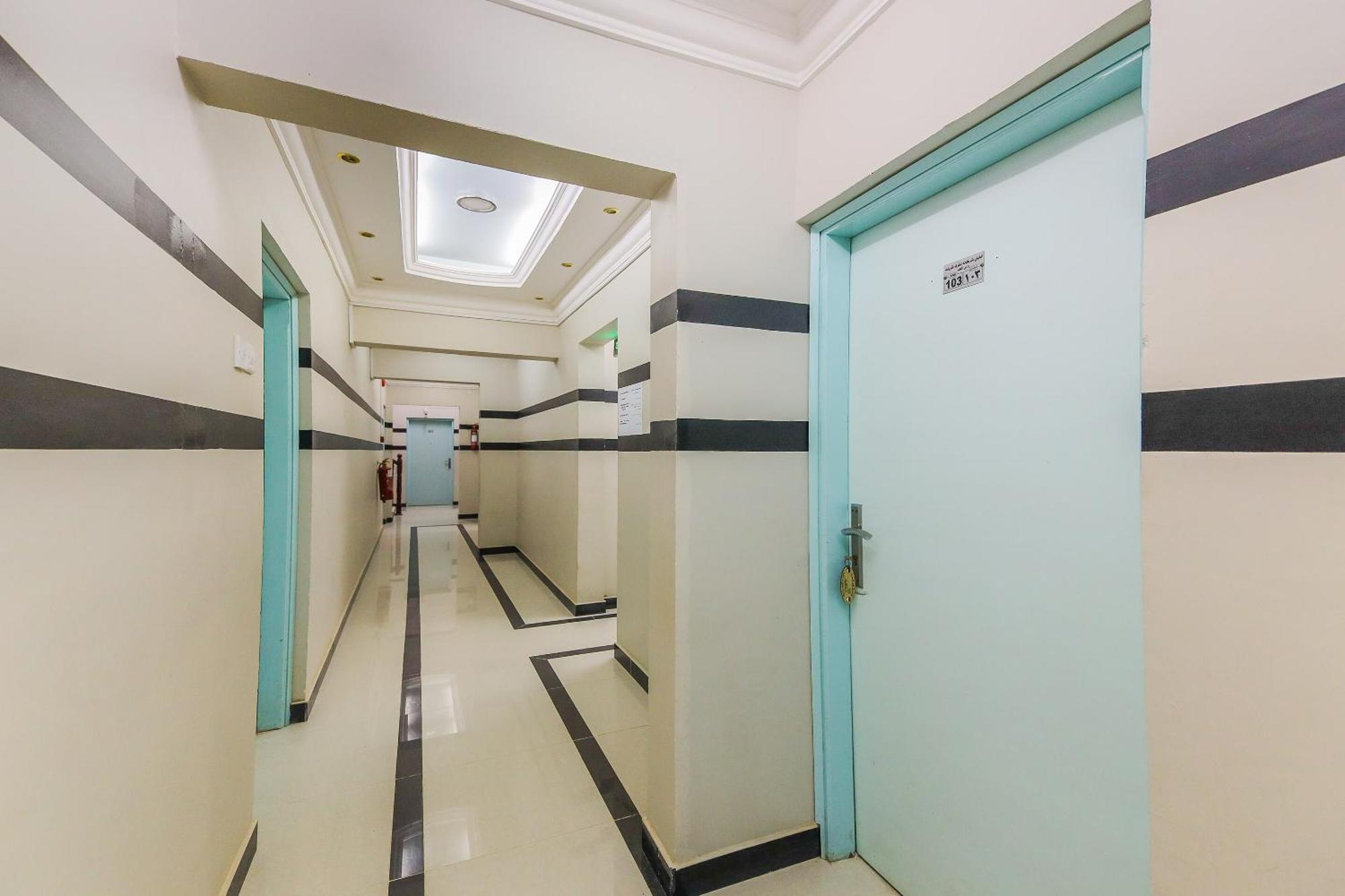 Super Oyo 110 Ras Al Hadd Guest House Bagian luar foto